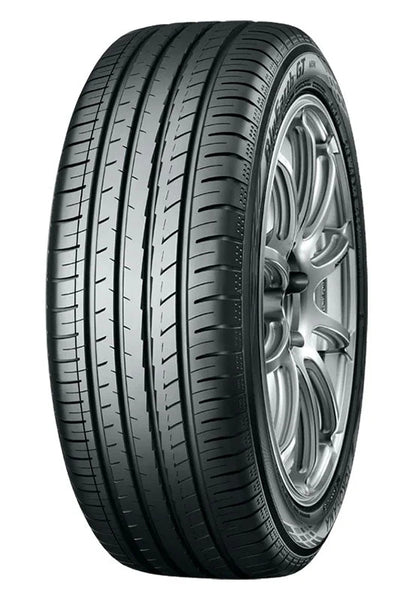 Fuel Efficiency and Style Combined: 225/55R16 Yokohama BLUE EARTH